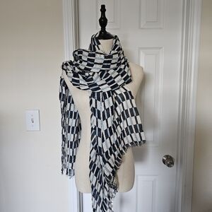 New Spartina 449 Daise Scarf Linen Blend Lightweight Wrap